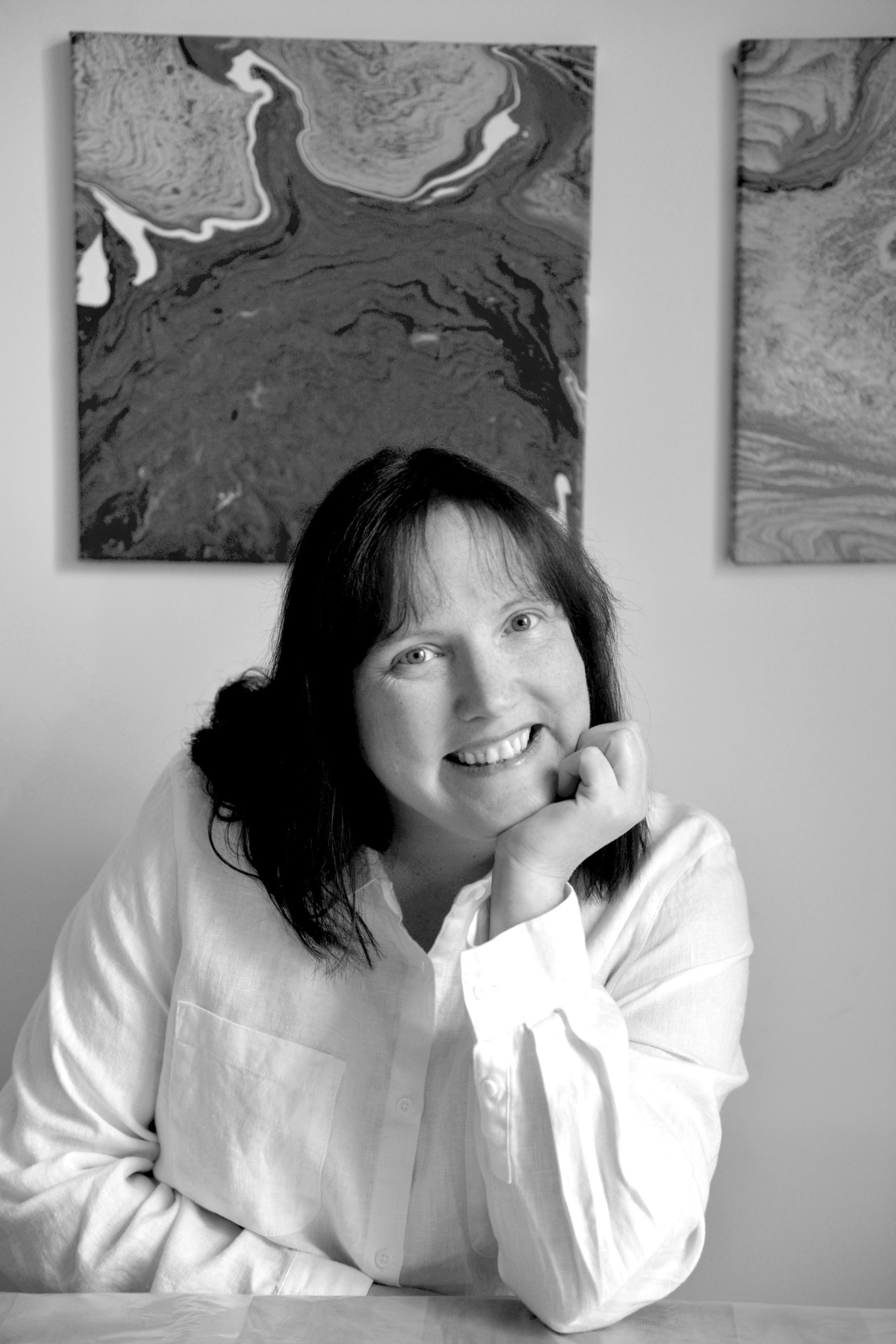 Sarah, Founder of The Jolly Easel